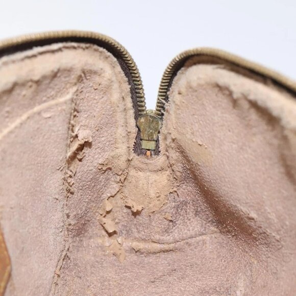 LOUIS VUITTON Monogram Pochette Cosmetic PM Pouch M43998 LV Auth 130658 - Picture 3 of 16